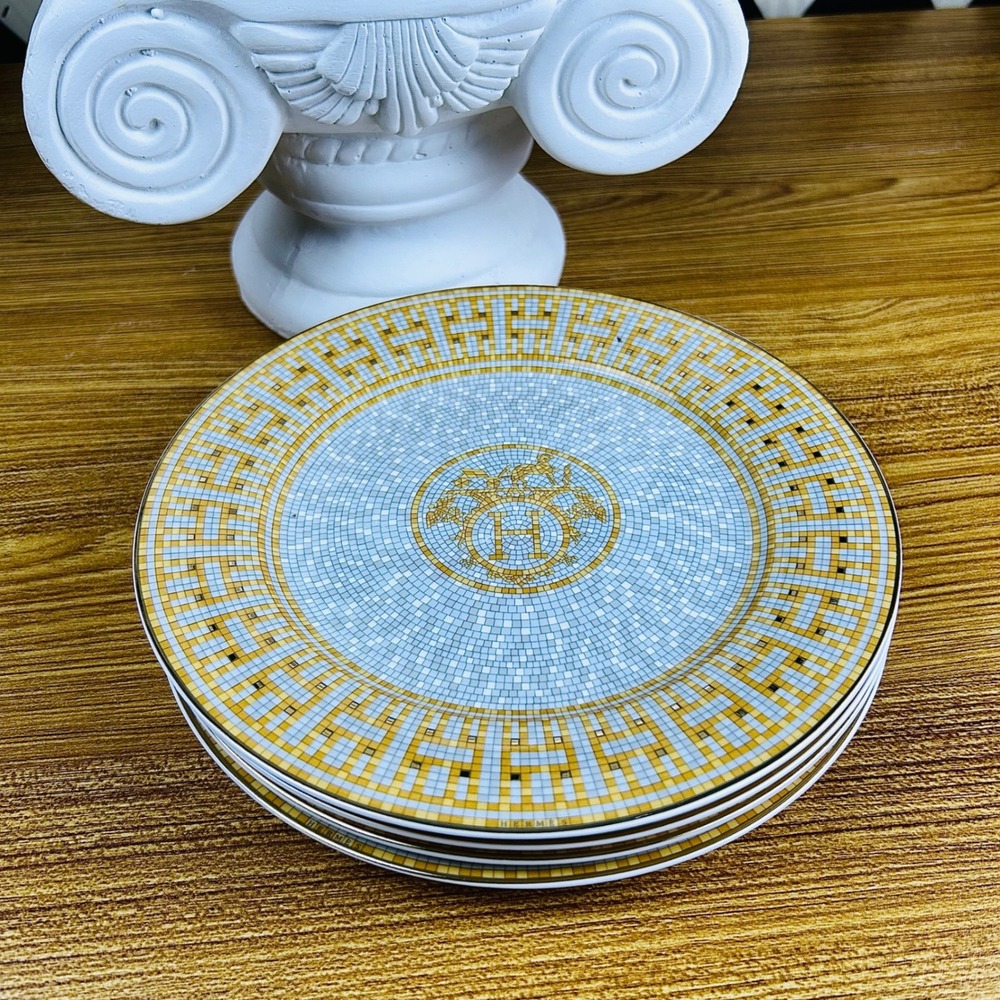Hermès Mosaique au 24 Dinner Plates Set of 4 - Picture 9 of 13